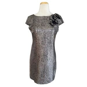 CLARI.E. Women's Metallic Silver Black Dress Size 8 Cap Sleeve Boat Neck
